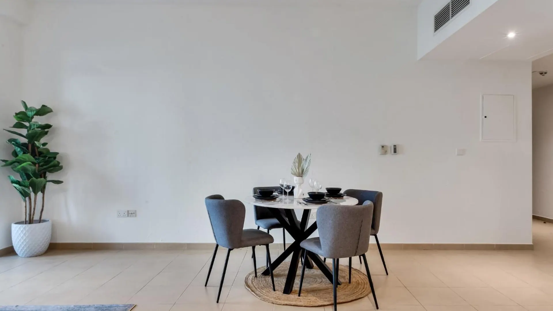 公寓 Enchanting Stay In Jbr Near The Beach 迪拜
