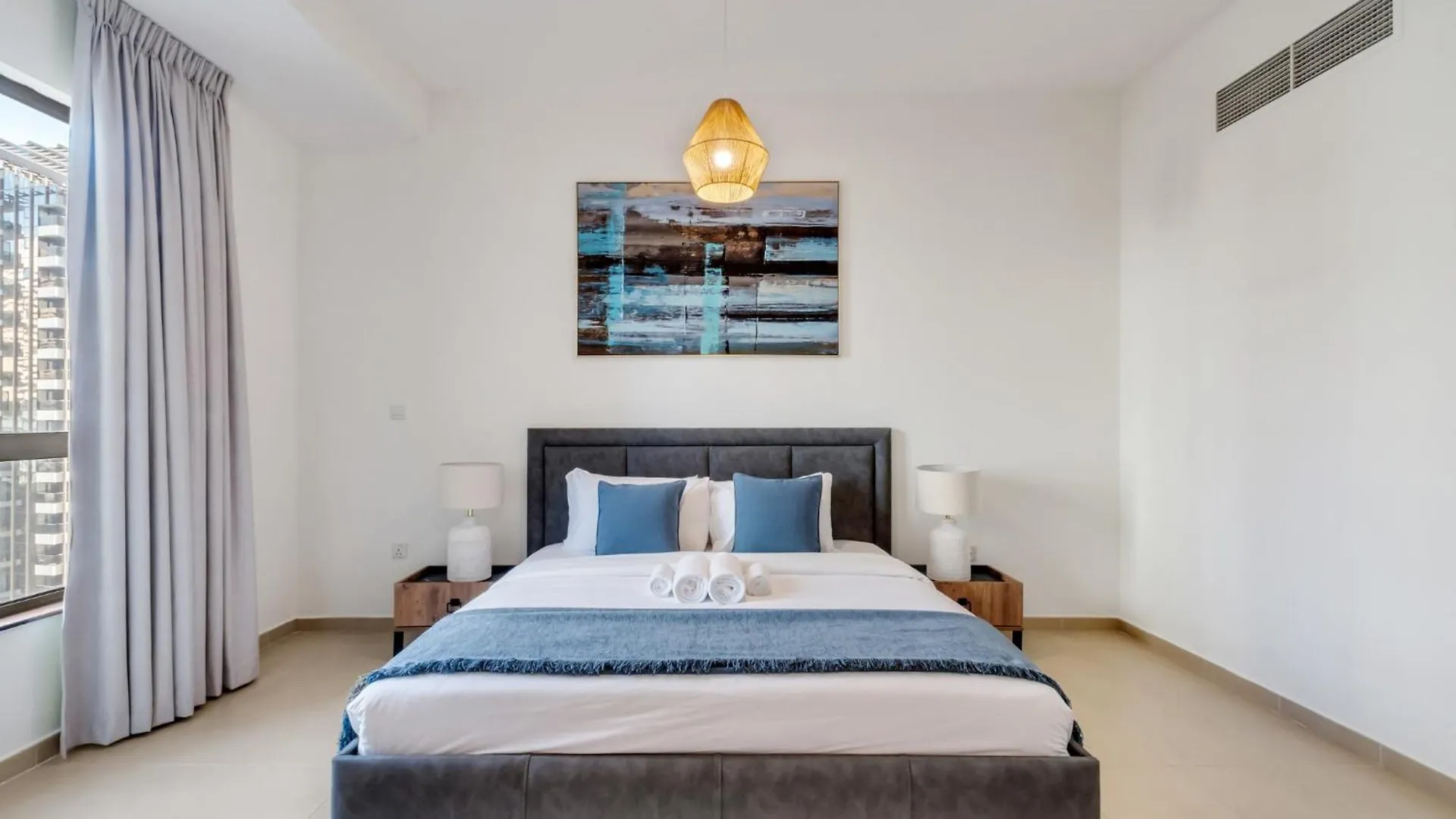 Enchanting Stay In Jbr Near The Beach ドバイ 0*,